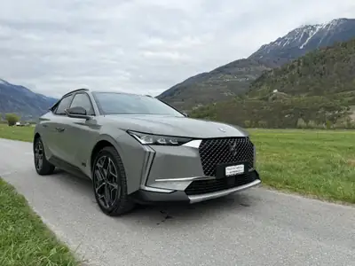 DS 4 1.6 E-Tense Cross Rivoli — Hybride rechargeable 225 ch, 93 000 km seulement — Außenansicht