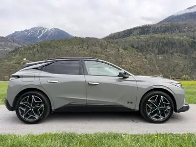 DS 4 1.6 E-Tense Cross Rivoli — Hybride rechargeable 225 ch, 93 000 km seulement — Miniatur 9