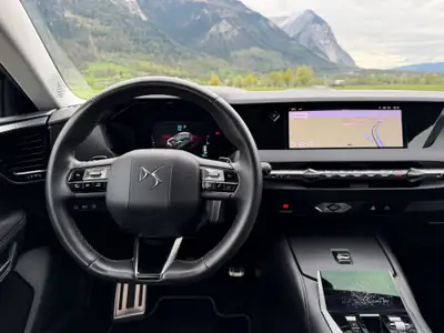 DS 4 1.6 E-Tense Cross Rivoli — Hybride rechargeable 225 ch, 93 000 km seulement — Miniatur 11