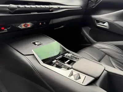 DS 4 1.6 E-Tense Cross Rivoli — Hybride rechargeable 225 ch, 93 000 km seulement — Miniatur 16