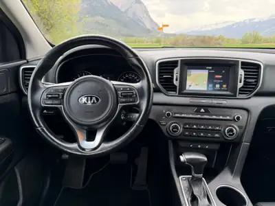 Kia Sportage 1.6 T-GDi 4WD — SUV polyvalent, 120'000 km, garantie 12 mois — Miniature 13