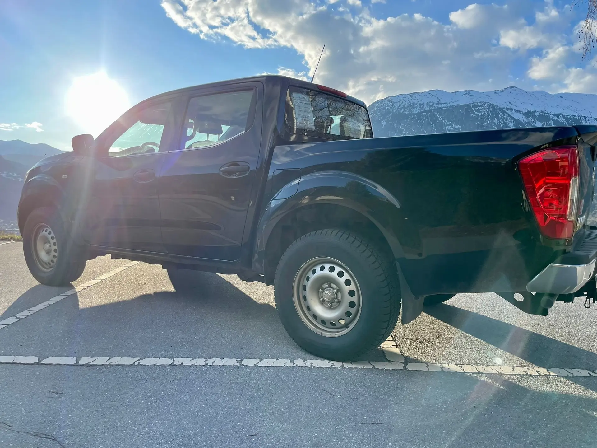 Nissan Navara 2022 occasion Lalden — 3