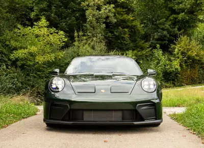 Porsche 911 Carrera GT3 PDK Touring — Superbe verte métallisée, 560 km seulement — rear view
