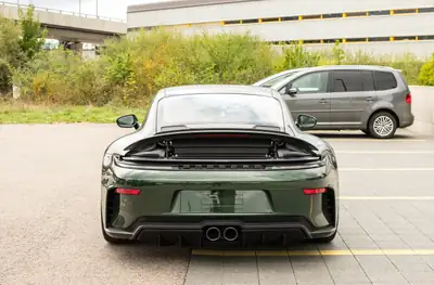 Porsche 911 Carrera GT3 PDK Touring — Superbe verte métallisée, 560 km seulement — Thumbnail 7