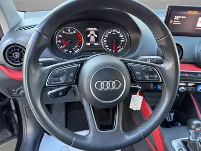 Audi Q2 1.4 TFSI S-tronic — Compact SUV dynamique, sans sinistre, équipé — Thumbnail 10
