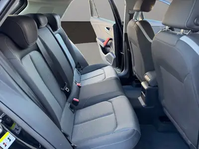 Audi Q2 1.4 TFSI S-tronic — Compact SUV dynamique, sans sinistre, équipé — Thumbnail 18