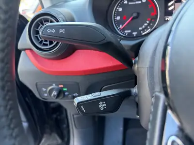 Audi Q2 1.4 TFSI S-tronic — Compact SUV dynamique, sans sinistre, équipé — Thumbnail 23
