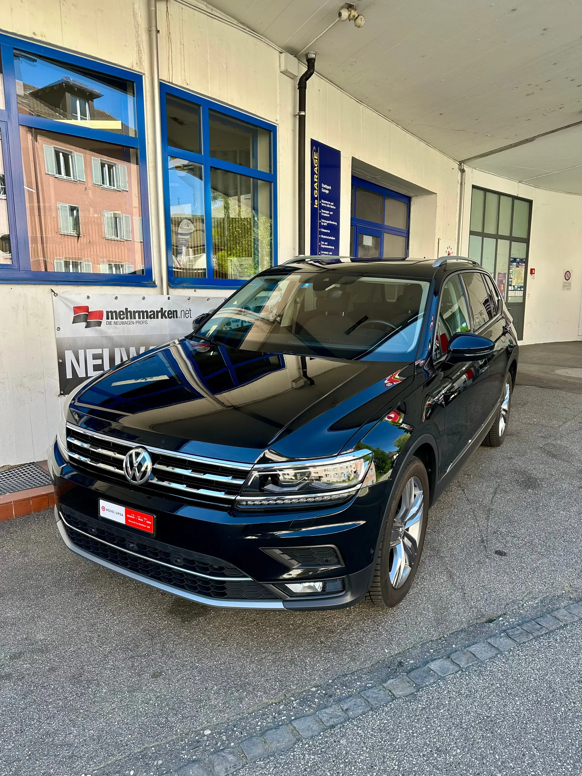 VW Tiguan Allspace 2.0 TSI Highline 4Motion — 7 places, toit panoramique, SUV familial éprouvé