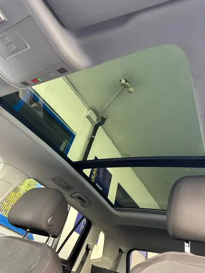 VW Tiguan Allspace 2.0 TSI Highline 4Motion — 7 places, toit panoramique, SUV familial éprouvé — Miniature 10
