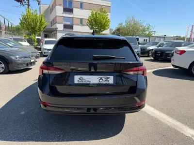 Skoda Octavia Combi 2.0 TDI DSG — Break diesel automatique, 116'000 km, Full Black — tableau de bord