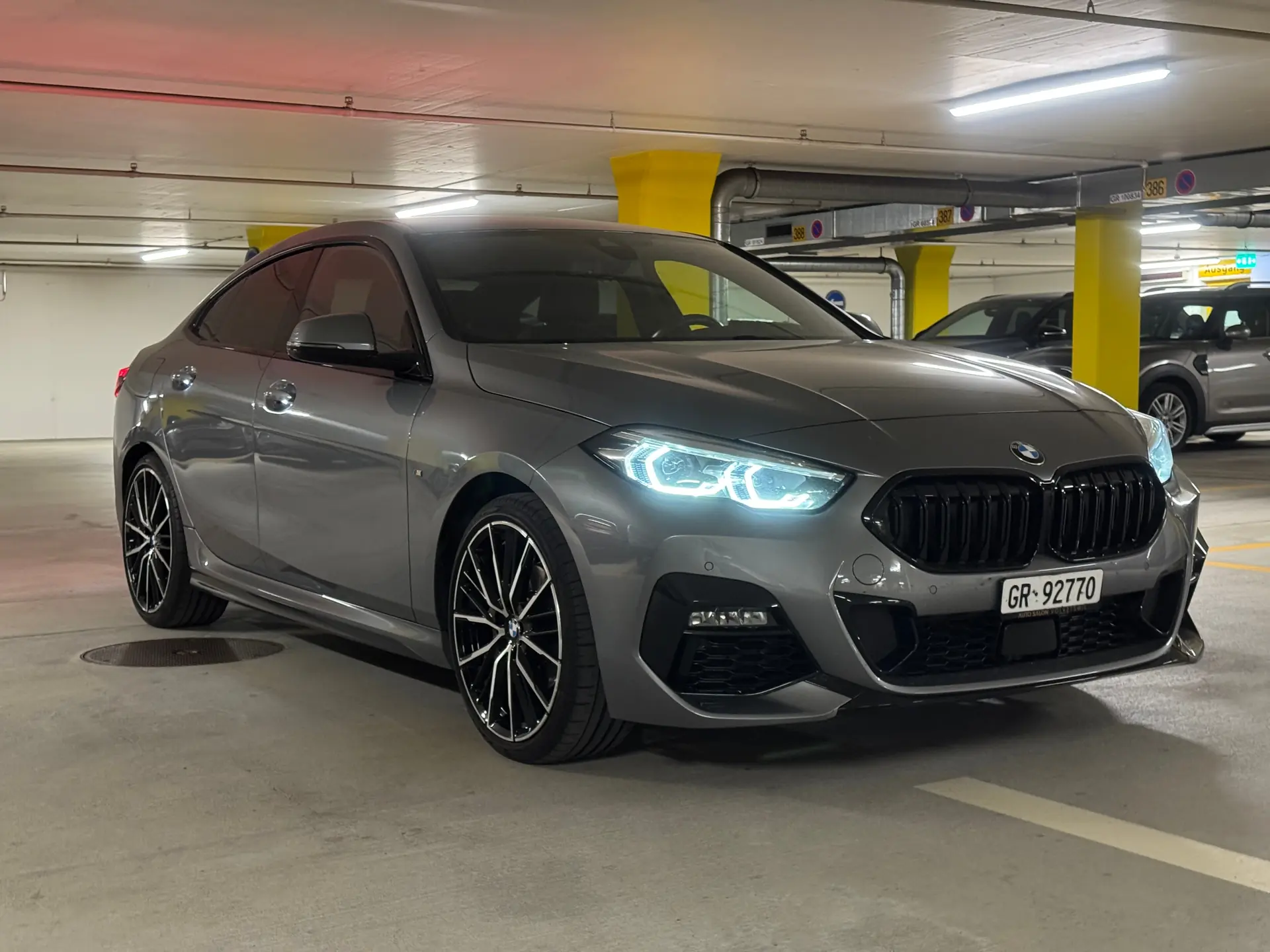 BMW 218i Gran Coupé M Sport — Élégance sportive et efficacité, 52'000 km seulement — vue extérieure