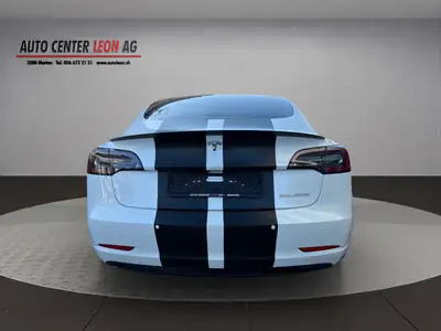 Tesla Model 3 Performance Dual Motor AWD — Berline électrique haute performance, 120'000 km — interior
