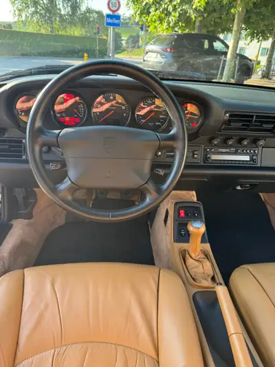Porsche 911 Carrera 4S 1998 — Icône sportive aux 285 ch, entretien suivi — Armaturenbrett
