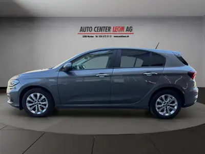 Fiat Tipo 1.4 TJet Lounge — Berline fiable, équipée et économique — rear view