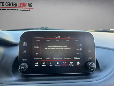 Fiat Tipo 1.4 TJet Lounge — Berline fiable, équipée et économique — Thumbnail 14