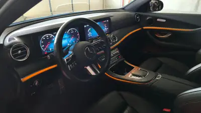 Mercedes-Benz E 400 d T 4Matic AMG Line — Break diesel performant, 46 200 km seulement — Armaturenbrett