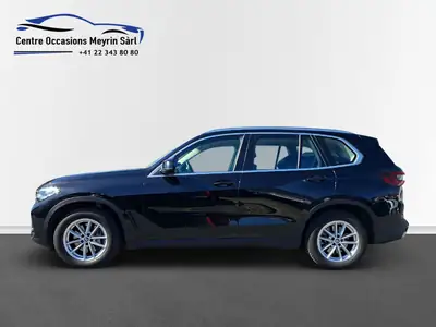 BMW X5 xDrive 48V 40i — SUV Premium hybride 333ch, première main suisse — side view