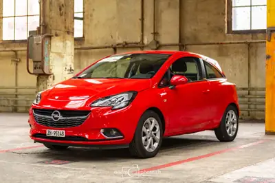Opel Corsa 1.0 T EcoFLEX Color Edition — Citadine dynamique, faible consommation et équipements premium — fianco