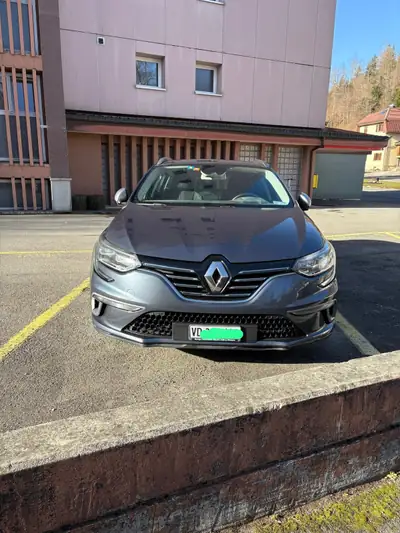 Renault Mégane Grandtour 1.2 Turbo GT Line — Break spacieux, turbo dynamique, sans sinistre — Außenansicht