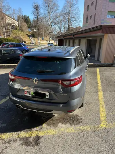 Renault Mégane Grandtour 1.2 Turbo GT Line — Break spacieux, turbo dynamique, sans sinistre — Armaturenbrett