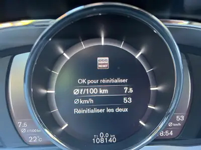Volvo V60 Cross Country D4 AWD — Robustesse suédoise et efficacité diesel — Miniatur 11