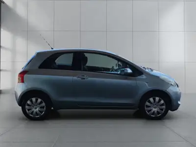Toyota Yaris 1.3 City 2008 — Citadine fiable, fraîchement révisée et garantie — Thumbnail 8