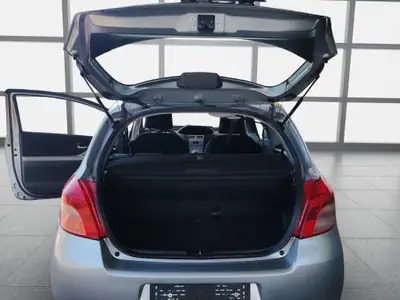 Toyota Yaris 1.3 City 2008 — Citadine fiable, fraîchement révisée et garantie — Thumbnail 16