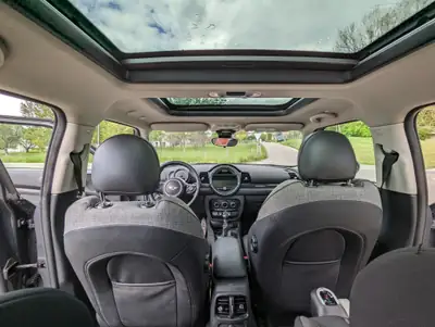 MINI Clubman Cooper S ALL4 — Compacte polyvalente, transmission intégrale et 192 ch — Thumbnail 14