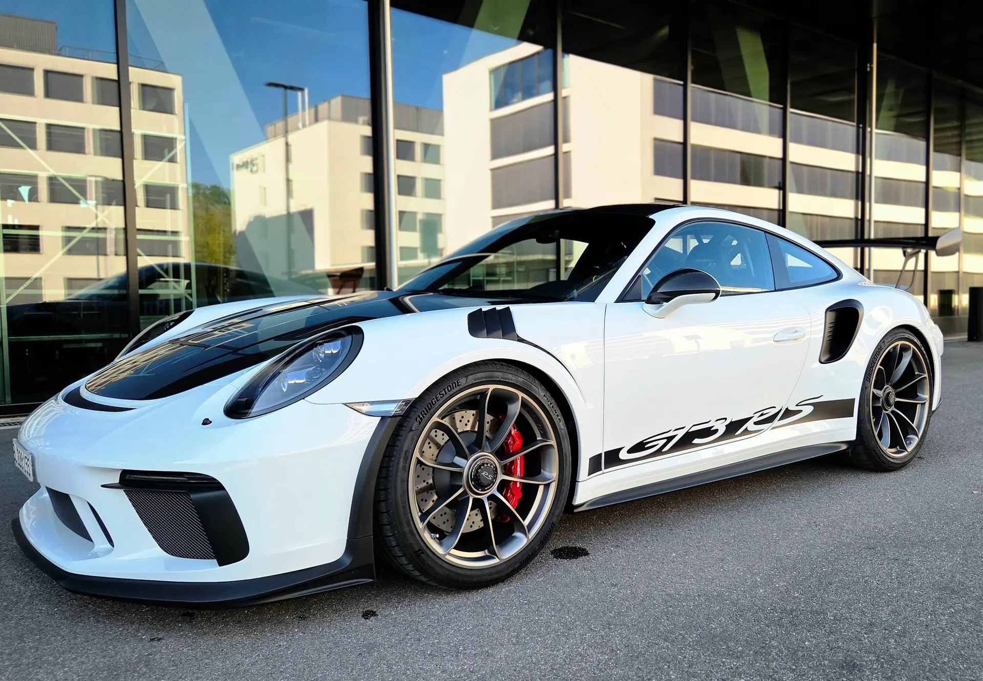Porsche 911 GT3 RS Weissach — 521 ch, 4400 km, fierté de collection