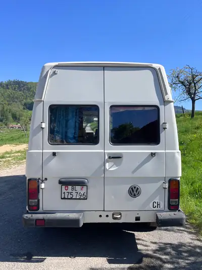VW LT 35 — Utilitaire polyvalent essence 1995, 119 000 km, sans accident — arrière