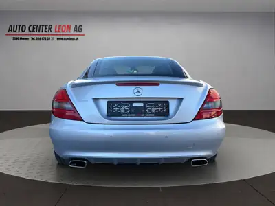 Mercedes-Benz SLK 200 Kompressor — Cabriolet élégant, moteur surcompressé, entretien à jour — dashboard