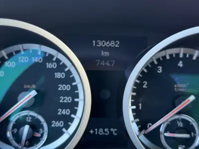 Mercedes-Benz SLK 200 Kompressor — Cabriolet élégant, moteur surcompressé, entretien à jour — Thumbnail 11