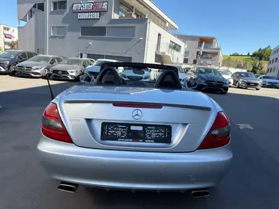 Mercedes-Benz SLK 200 Kompressor — Cabriolet élégant, moteur surcompressé, entretien à jour — Thumbnail 20