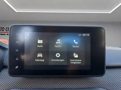 Dacia Sandero Stepway TCe 90 — SUV compact automatique, entretien économique — Thumbnail 15
