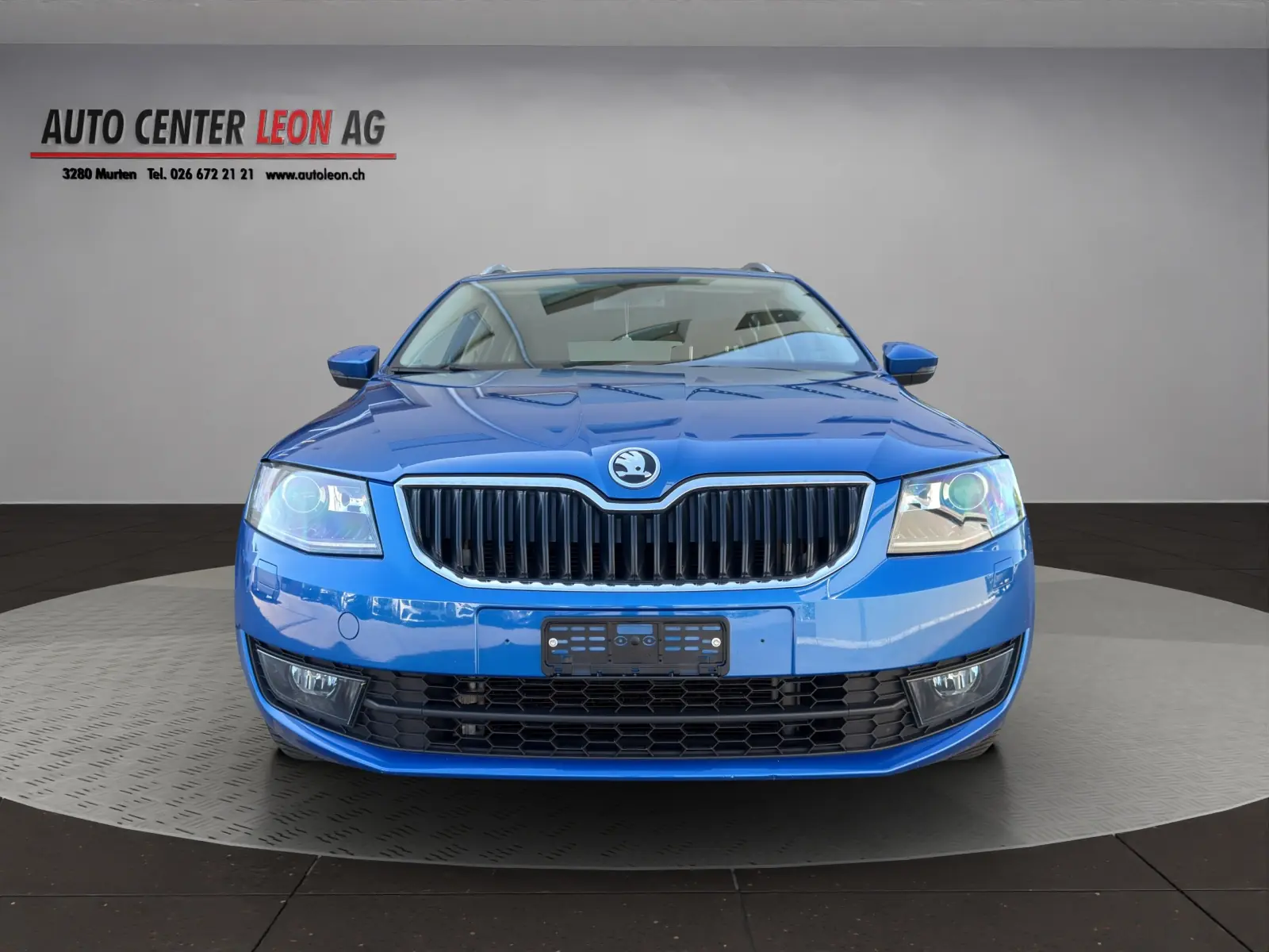 Skoda Octavia Combi 1.8 TSI — Break spacieux et motorisation dynamique
