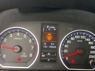 Honda CR-V 2.0 4WD Comfort — SUV 4×4 fiable, attelage 1600 kg inclus — Thumbnail 11