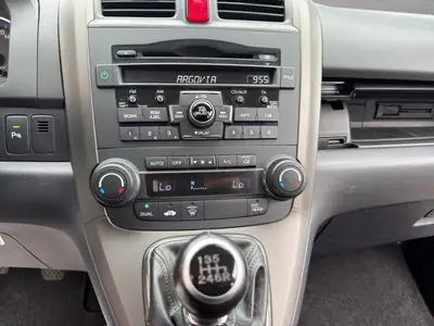 Honda CR-V 2.0 4WD Comfort — SUV 4×4 fiable, attelage 1600 kg inclus — Thumbnail 16