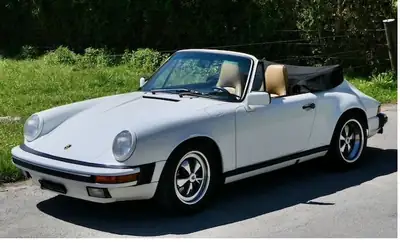 Porsche 911 Carrera Cabrio 1989 — Légende découvrable, moteur entièrement révisé — vista esterna