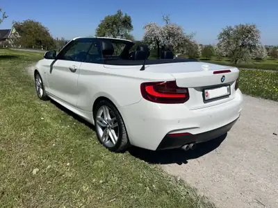 BMW 228i M Sport Cabriolet — Élégance décapotable, motorisation 245 ch et équipements premium — tableau de bord