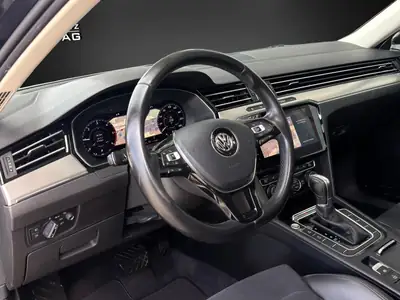 VW Passat Variant 2.0 TDI 240 PS — Monospace diesel performant, 4Motion, top état — Miniature 8