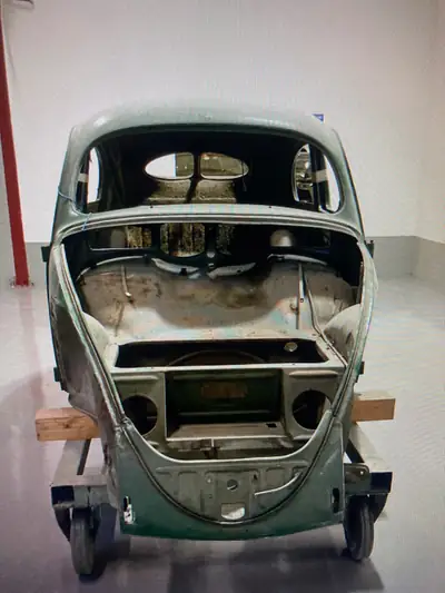 VW Käfer 1951 — L'icône automobile allemande, moteur d'époque authentique — Armaturenbrett