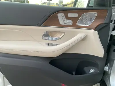 Mercedes-Benz GLE 350 d 4Matic — SUV premium diesel, 272 ch, kilométrage modéré — Detail