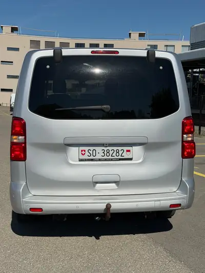Citroën Spacetourer 2.0 BlueHDi Shine XL — Monospace 8 places, motorisation robuste — arrière