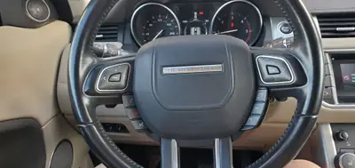 Land Rover Range Rover Evoque 2.0 TD4 — SUV compact diesel, traction intégrale, entretien soigné — Miniature 12