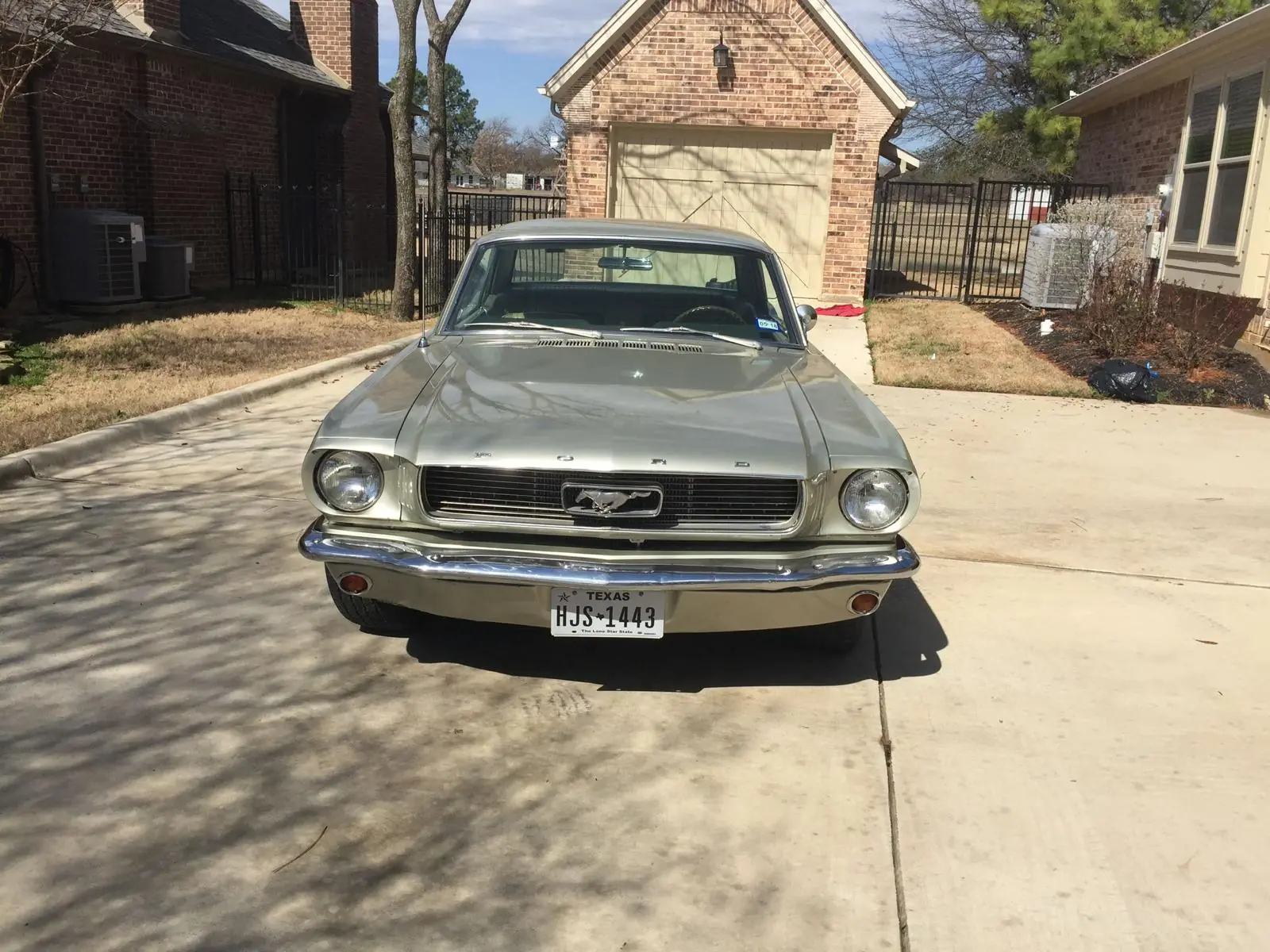 Ford Mustang 1966 occasion Bennwil — 2