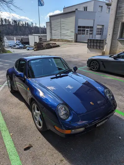 Porsche 911 993 Coupé 1995 — Icône des années 90, moteur atmosphérique 3.6L — tableau de bord