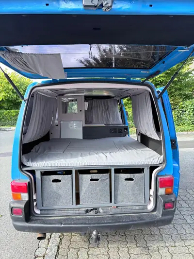 VW T4 Campervan aménagé — Van de route robuste et convivial, 2000 — Detail