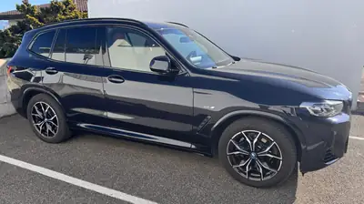 BMW X3 xDrive 30e M Sport — Hybride rechargeable, 32 500 km seulement — fianco
