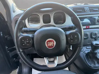 Fiat Panda 0.9 TwinAir Turbo Lounge — Citadine maligne, clim et entretien à jour — Thumbnail 10