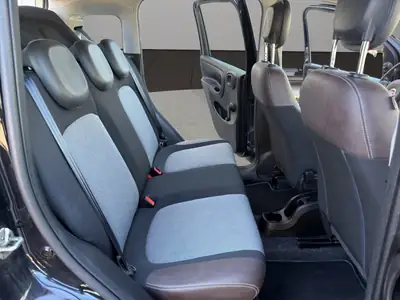 Fiat Panda 0.9 TwinAir Turbo Lounge — Citadine maligne, clim et entretien à jour — Thumbnail 18